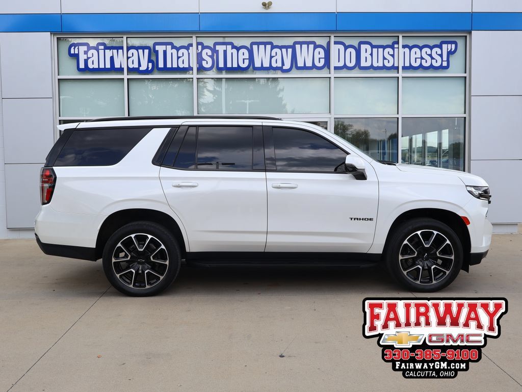Used 2024 Chevrolet Tahoe RST w/ Luxury Package AWD/4WD image 1