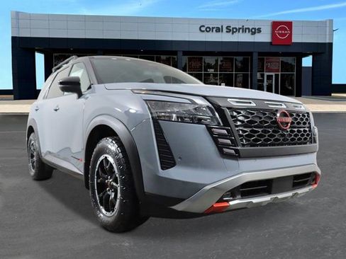 New 2026 Nissan Pathfinder Rock Creek w/ Rock Creek Premium Package AWD/4WD image 7