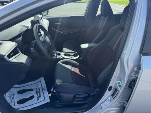 Used 2024 Toyota Corolla SE FWD image 12