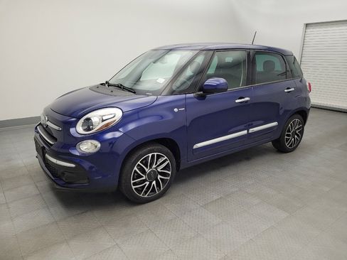 Used 2019 FIAT 500L Pop w/ Popular Equipment Group image 2
