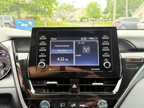 Used 2021 Toyota Camry SE image 45