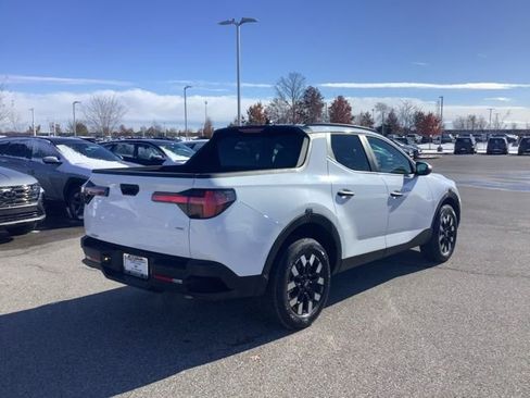 Certified 2025 Hyundai Santa Cruz SEL image 6