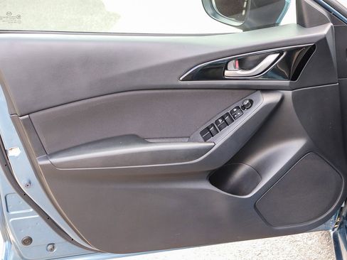 Used 2016 MAZDA MAZDA3 i Sport w/ Preferred Equipment Package image 21