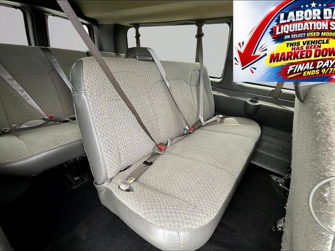 Used 2025 GMC Savana 3500 LT w/ LT Preferred Equipment Group RWD image 17