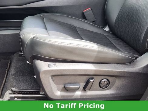 Certified 2025 Nissan Murano Platinum AWD/4WD image 23