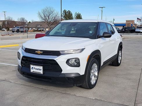 Used 2023 Chevrolet TrailBlazer LS image 4