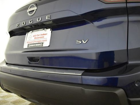 Used 2024 Nissan Rogue SV w/ SV Premium Package FWD image 42