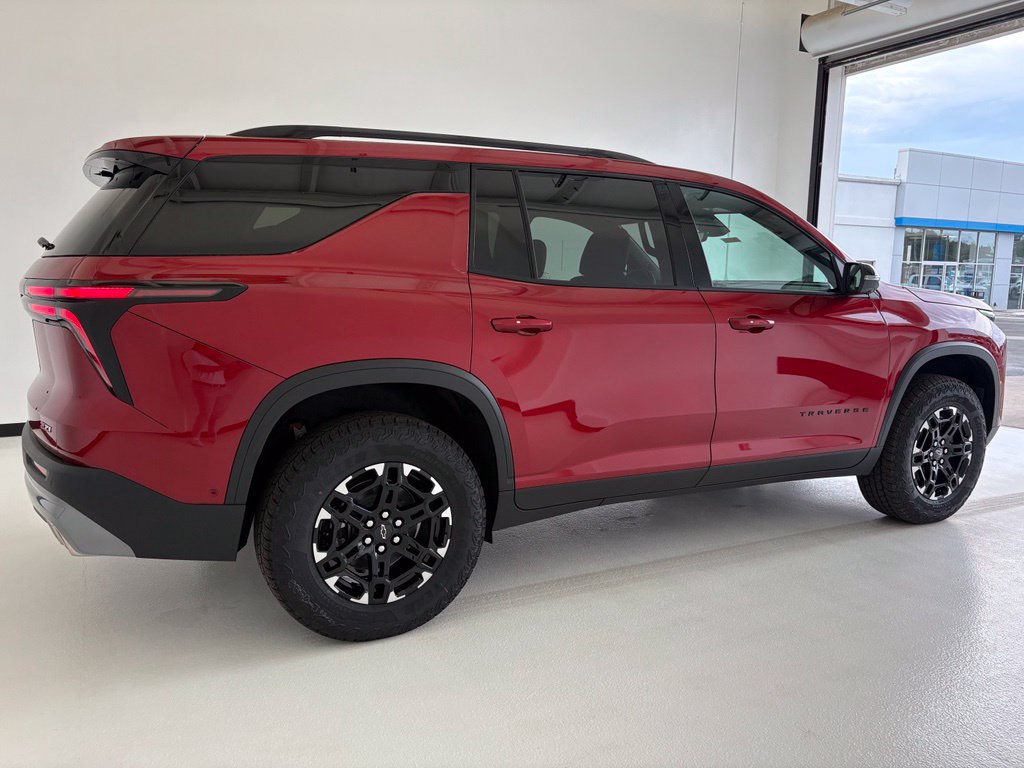 New 2027 Chevrolet Traverse Z71 w/ Enhanced Driving Package AWD/4WD image 24