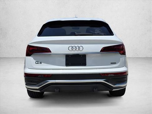 Used 2025 Audi Q5 2.0T Premium image 6