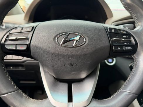 Used 2017 Hyundai Ioniq Limited FWD image 17