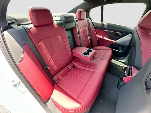 New 2026 BMW 530i w/ Premium Package RWD image 21