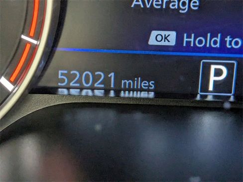 Used 2023 Nissan Altima 2.5 SV image 18