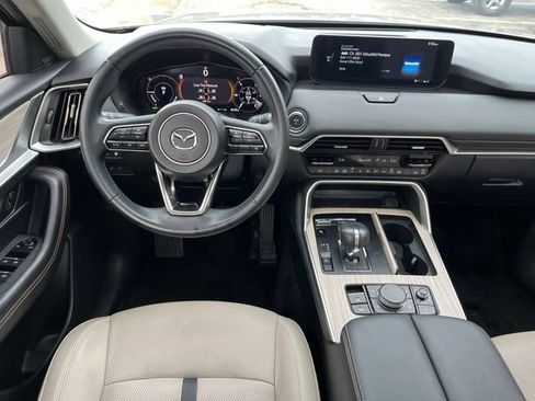 Used 2024 MAZDA CX-90 Plug-In Hybrid w/ Premium Pkg AWD/4WD image 23