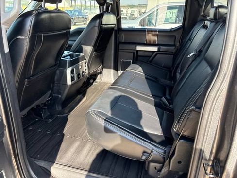 Used 2019 Ford F150 Lariat w/ Equipment Group 501A Mid AWD/4WD image 6