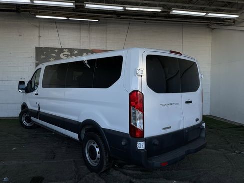 Used 2016 Ford Transit 350 XL image 3