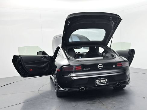Used 2024 Nissan Z Performance w/ Floor Mat Package RWD image 69