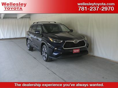 Used 2022 Toyota Highlander XLE