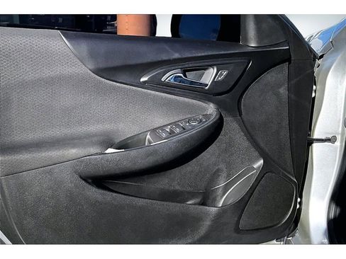 Used 2019 Chevrolet Malibu LT FWD image 19