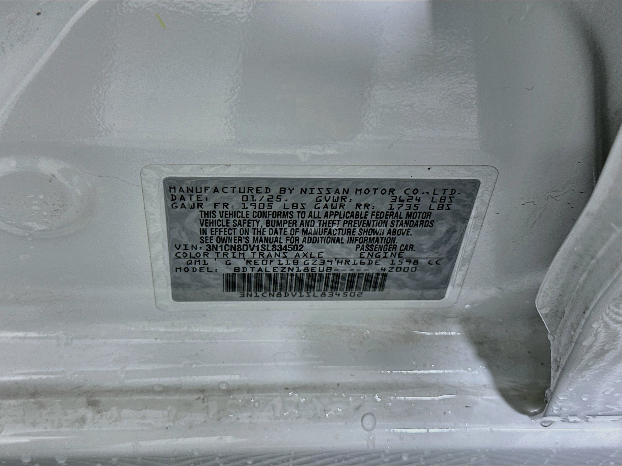Used 2025 Nissan Versa S FWD image 12