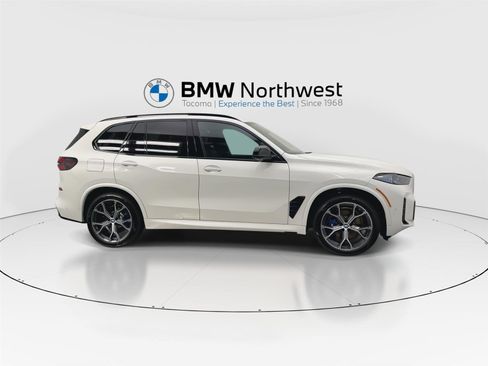 New 2026 BMW X5 M60i image 5