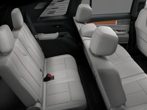 New 2026 Cadillac Vistiq Luxury image 37