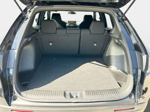 Certified 2025 Honda HR-V Sport image 9