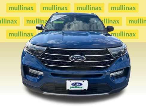 Certified 2020 Ford Explorer XLT w/ Equipment Group 202A image 11
