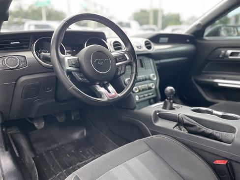 Used 2019 Ford Mustang GT w/ GT Performance Package RWD image 14