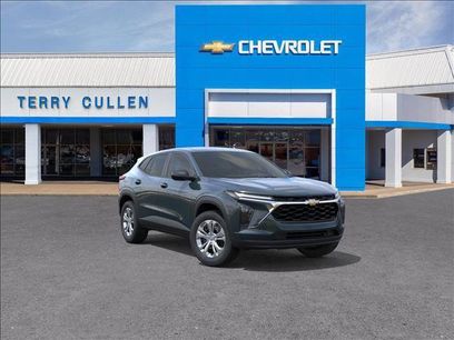 New 2026 Chevrolet Trax LS w/ Driver Confidence Package