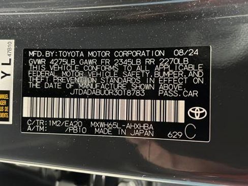 Used 2024 Toyota Prius Limited AWD/4WD image 28