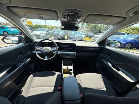 Used 2025 Hyundai Kona SEL AWD/4WD image 21