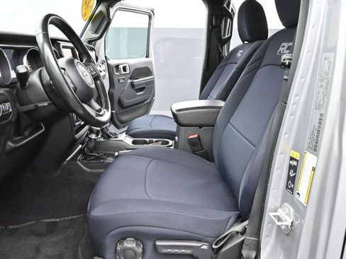 Used 2021 Jeep Wrangler Unlimited Sport AWD/4WD image 13