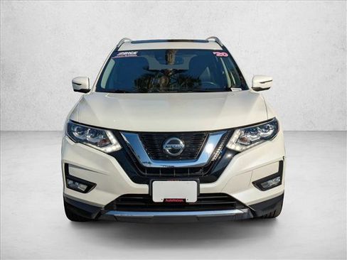 Used 2020 Nissan Rogue SL w/ Premium Package image 2