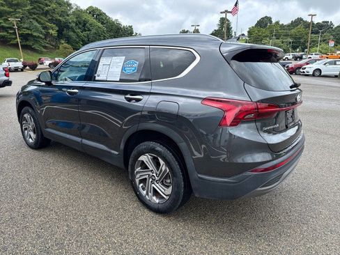 Used 2023 Hyundai Santa Fe SEL image 3