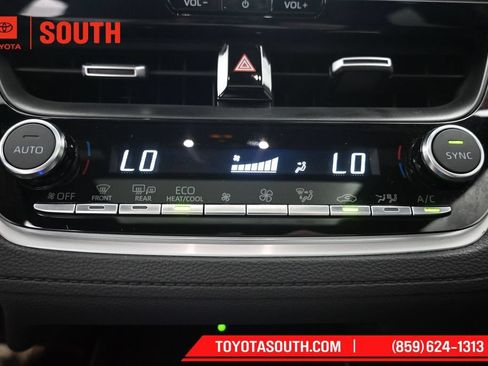 Used 2026 Toyota Corolla Cross AWD Hybrid w/ Convenience Package image 20