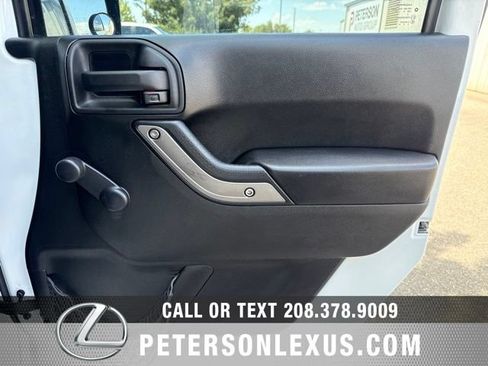 Used 2013 Jeep Wrangler Unlimited Sport AWD/4WD image 12