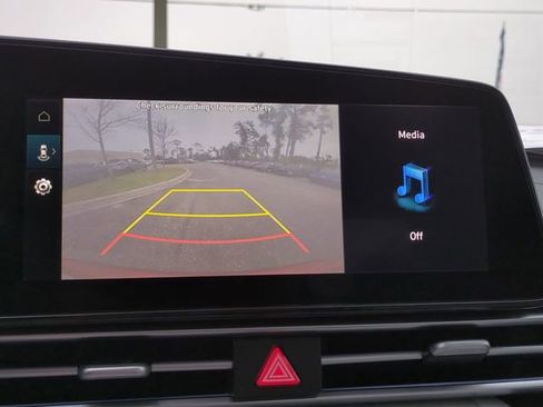 New 2026 Hyundai Elantra Limited image 20