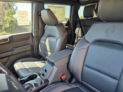 New 2026 Ford Bronco Big Bend w/ Black Diamond Package AWD/4WD image 18