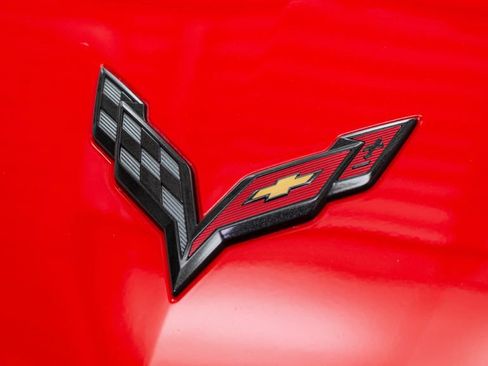 Used 2017 Chevrolet Corvette Grand Sport w/ Carbon Flash Badge Package image 24