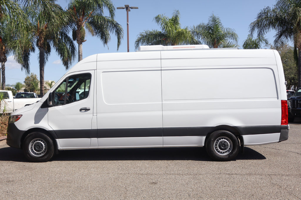 Used 2022 Mercedes-Benz Sprinter 2500 image 5