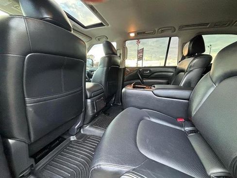 Used 2019 INFINITI QX80 Luxe image 41