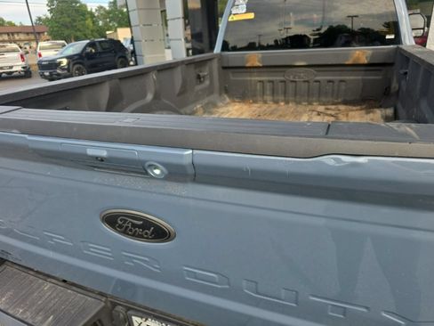 Used 2023 Ford F350 Lariat w/ Lariat Ultimate Package AWD/4WD image 6