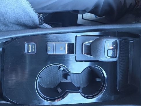 Certified 2023 Nissan Rogue SV image 26