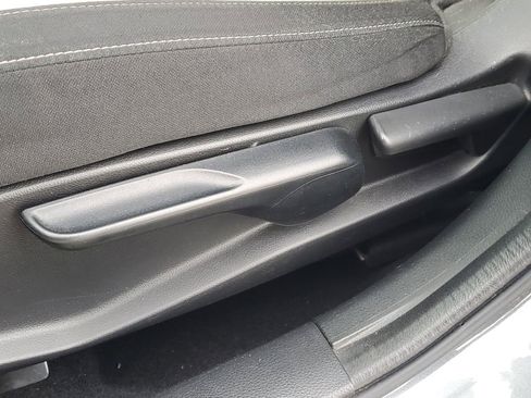 Used 2019 Honda Civic EX image 17