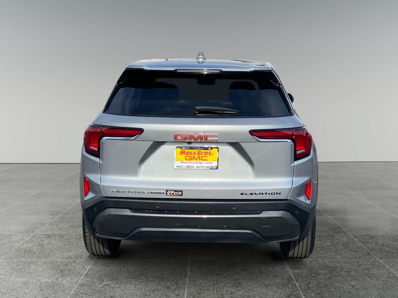 Used 2025 GMC Terrain Elevation AWD/4WD image 4