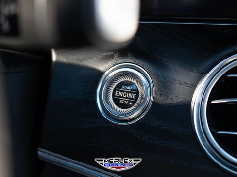 Used 2018 Mercedes-Benz E 43 AMG 4MATIC Sedan image 32