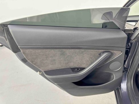 Used 2022 Tesla Model 3 image 42