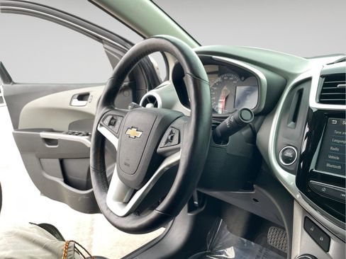 Used 2017 Chevrolet Sonic Premier w/ Driver Confidence Package image 25