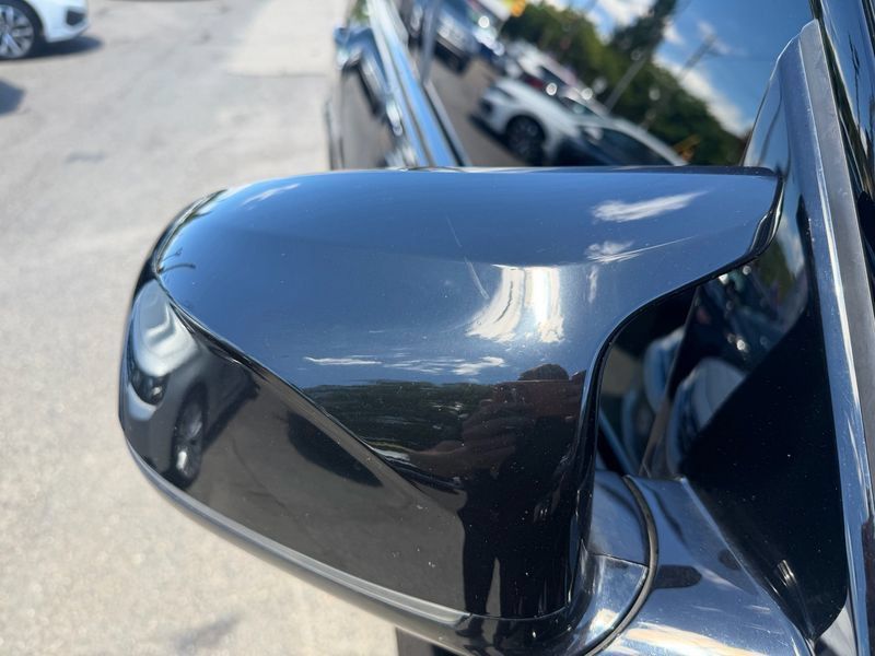 Used 2021 BMW X5 M Competition w/ Premium Package AWD/4WD image 10