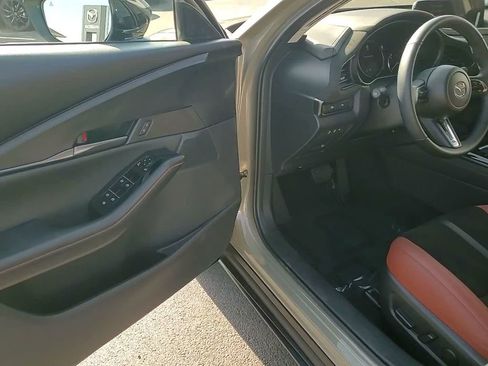 Certified 2025 MAZDA CX-30 Carbon image 14